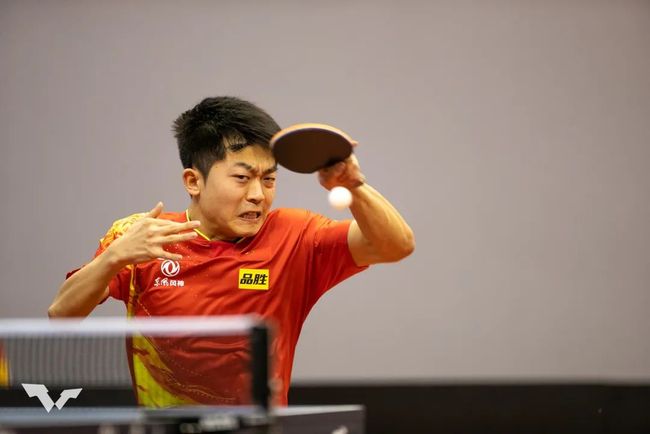 决赛首战复 决赛首战复