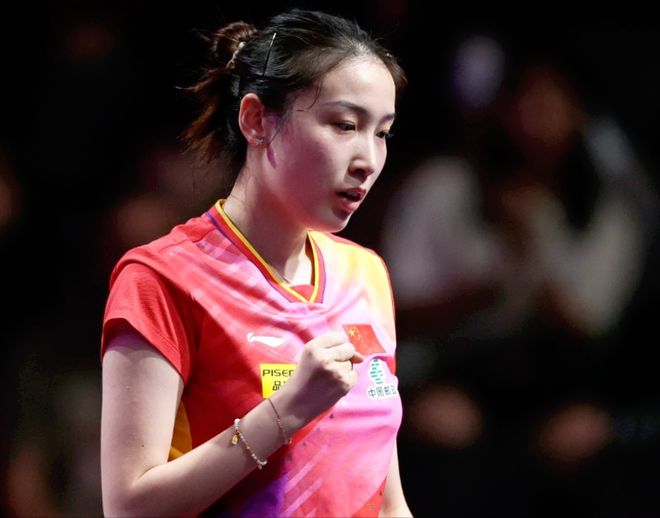 而广受赞誉 而广受赞誉