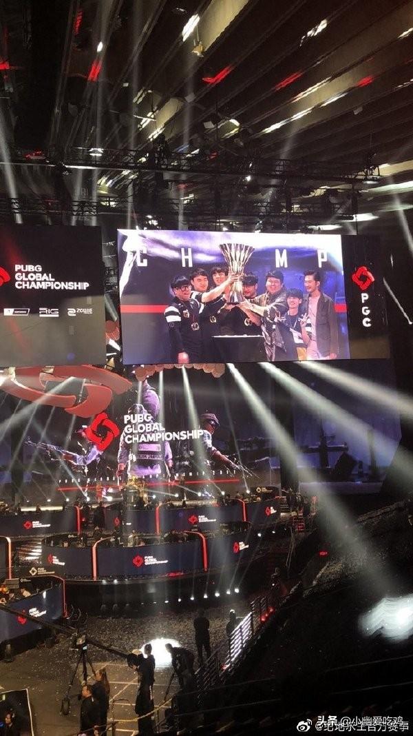 他球员倍感 他球员倍感