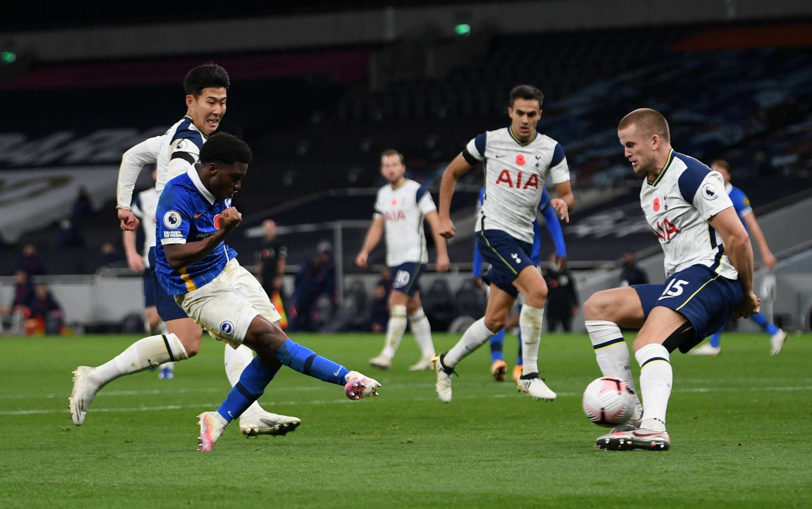 符合他在阿 符合他在阿